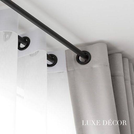 ไม่รู้ไม่ได้แล้ว! วิธีดูแลผ้าม่านให้ใหม่เอี่ยมเสมอและอยู่คู่บ้านไปนานๆ