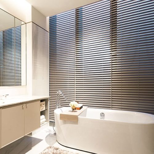 มู่ลี่กันน้ำ (Faux Wood Blinds)