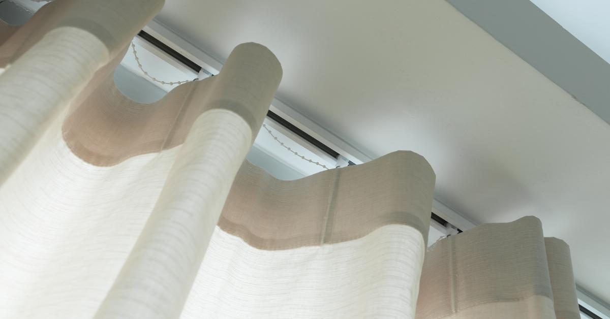 ติดผ้าม่านเอง หรือ จ้างร้านติดผ้าม่าน? แบบไหนตอบโจทย์มากที่สุด