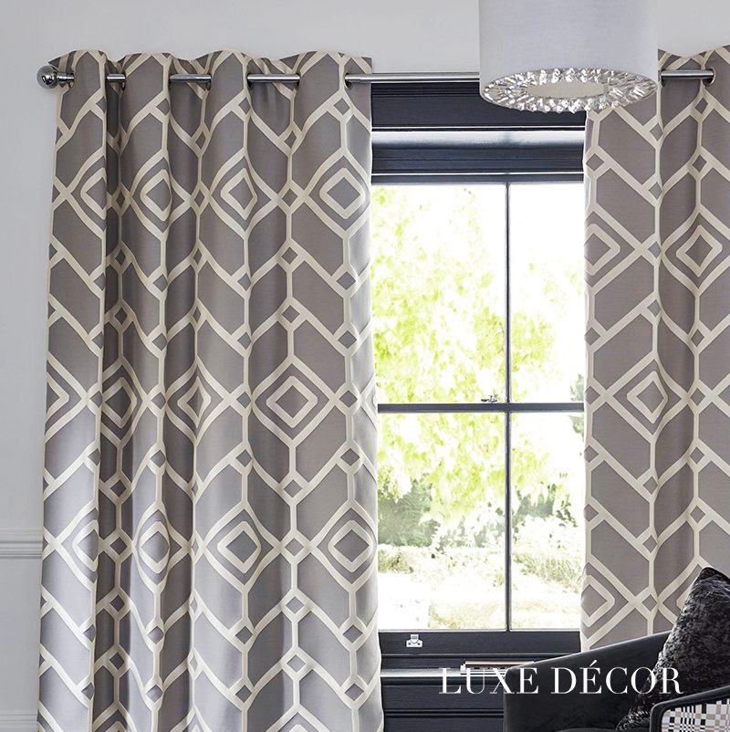 LUXE DECOR มาบอก เลือกผ้าม่านห้องนอนสีอะไรดีให้นอนหลับปุ๋ย