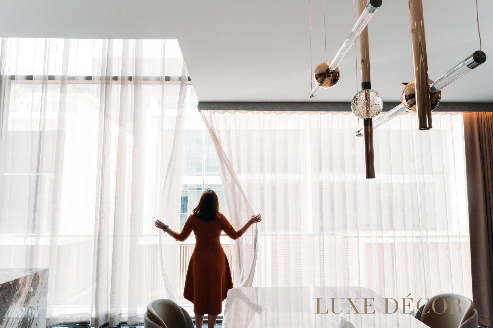 วิธีดูแลผ้าม่านของคุณง่ายๆ ทำเองได้ที่บ้าน